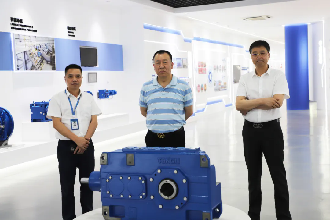 领导关怀丨全国工商联科技装备业商会秘书长乔晓林调研乐竞体育官网登录入口科技